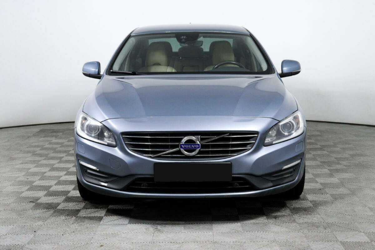 Volvo S60 с пробегом — 2017 год. Фото: #1