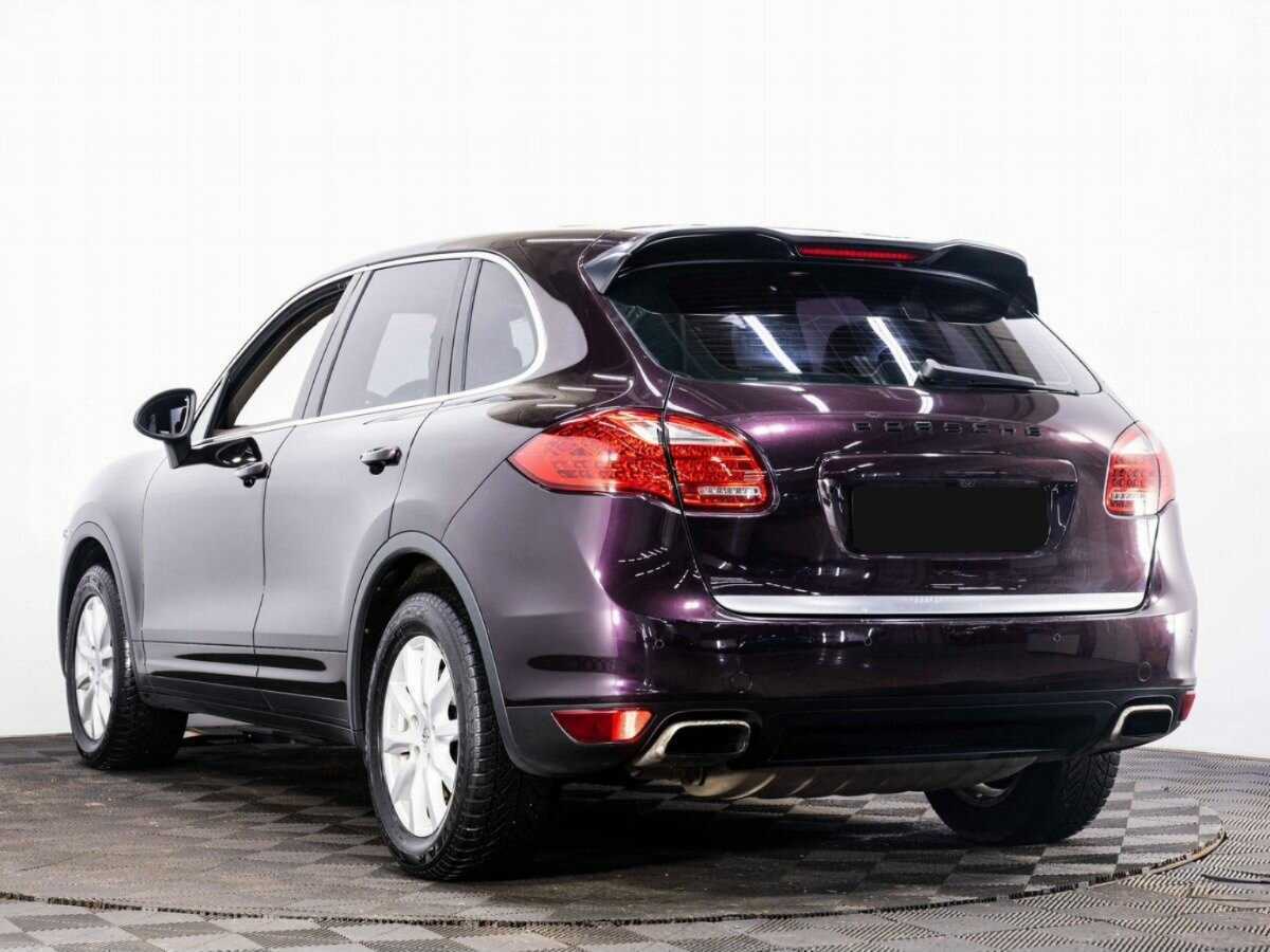 Porsche Cayenne с пробегом — 2011 год. Фото: #3