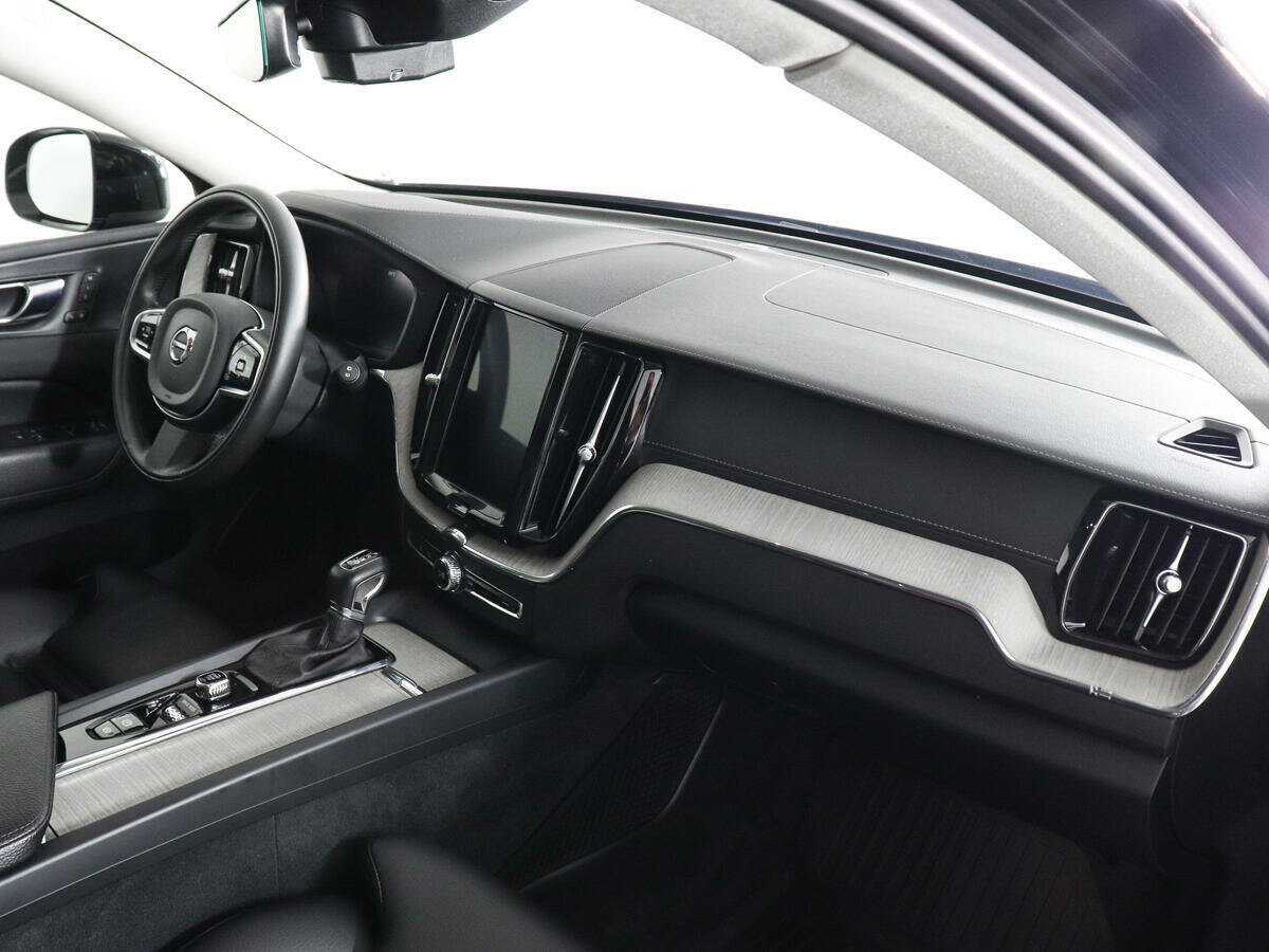 Volvo XC60 с пробегом — 2020 год. Фото: #9