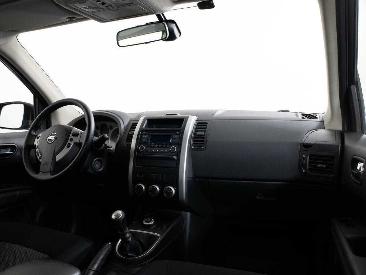 Nissan X-Trail с пробегом — 2010 год. Фото: #7