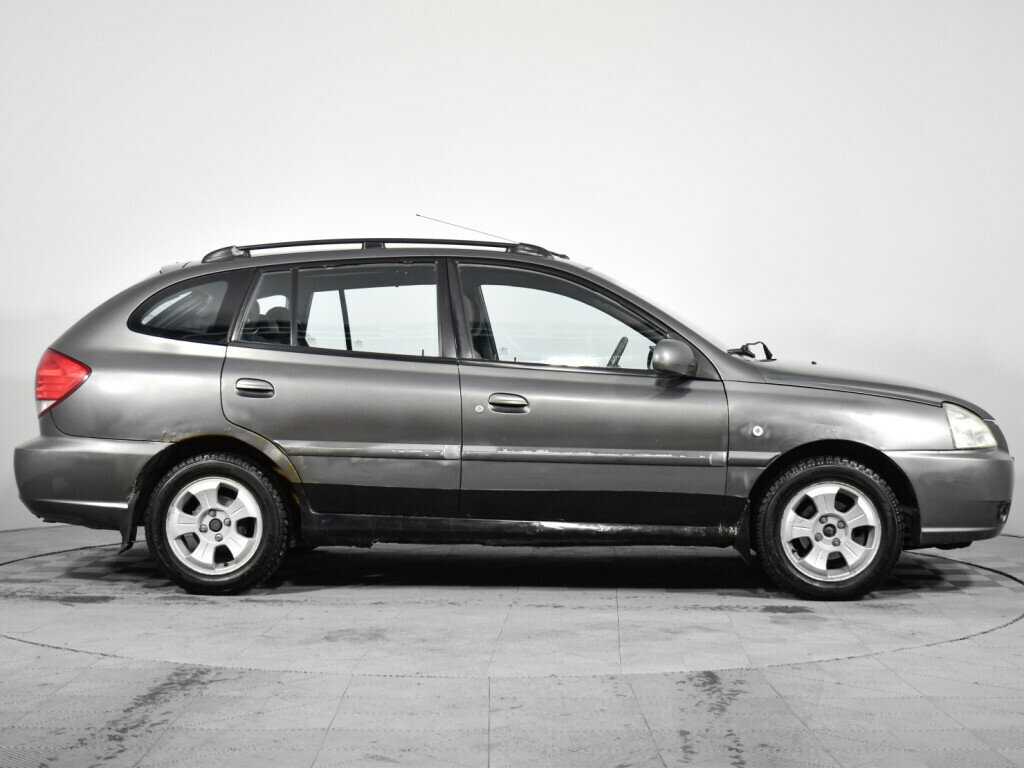 Kia Rio с пробегом — 2005 год. Фото: #3