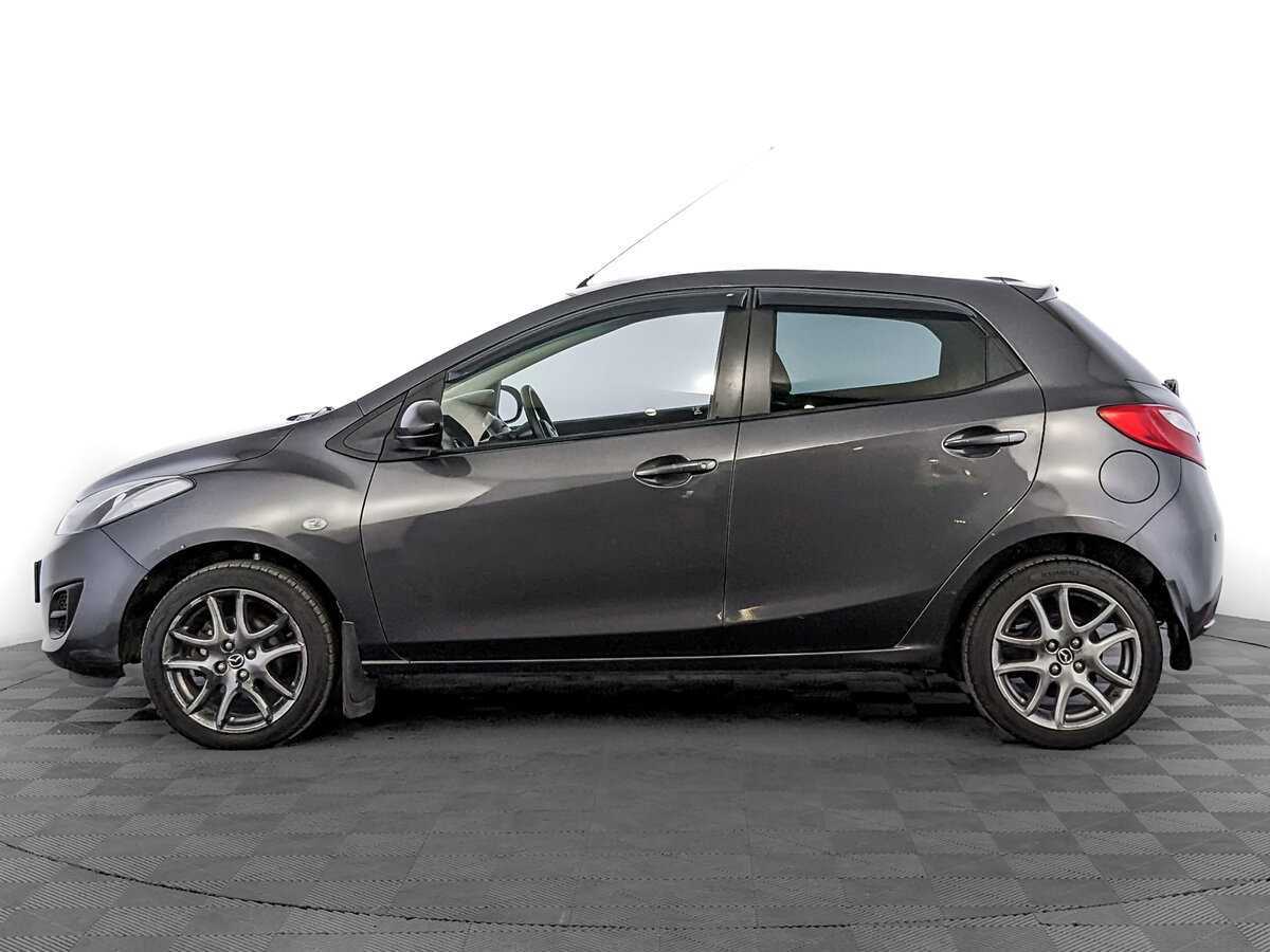 Mazda 2 с пробегом — 2013 год. Фото: #7