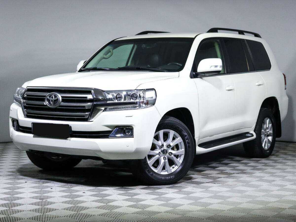 Toyota Land Cruiser с пробегом — 2017 год. Фото: #0