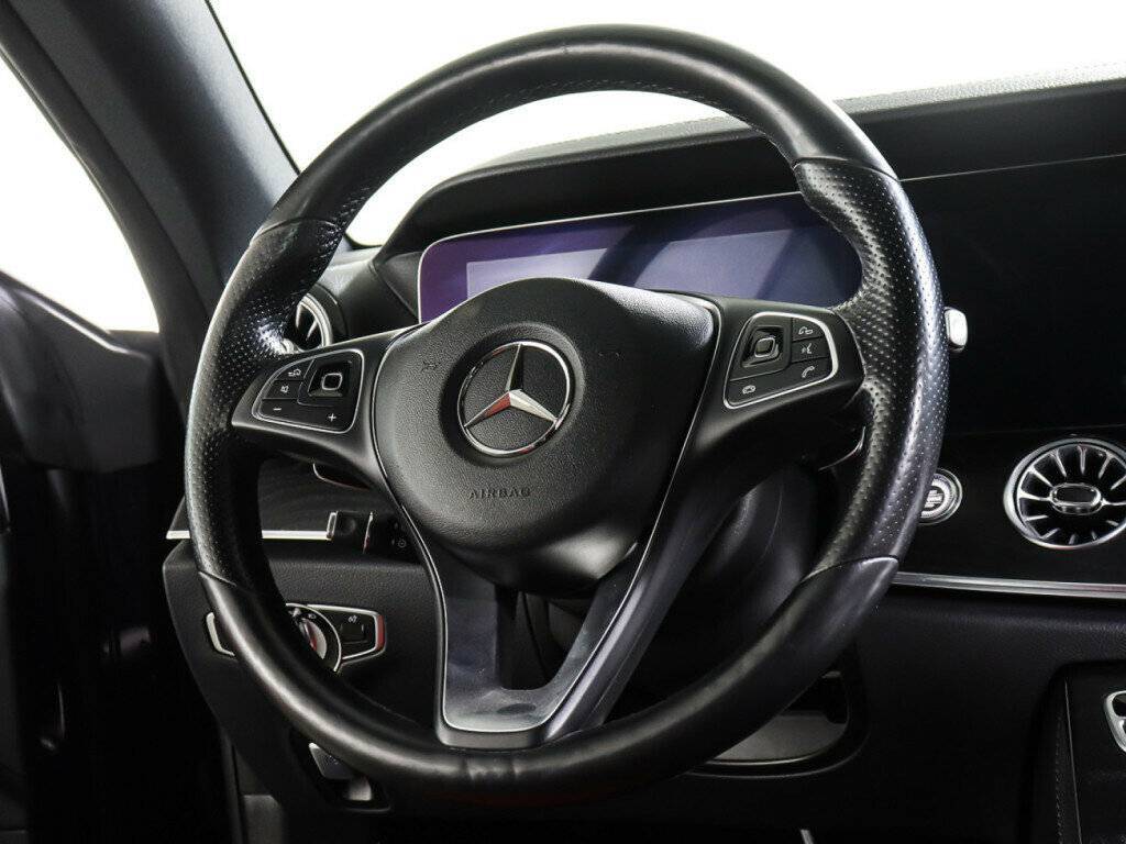 Mercedes-Benz E-Класс с пробегом — 2018 год. Фото: #15