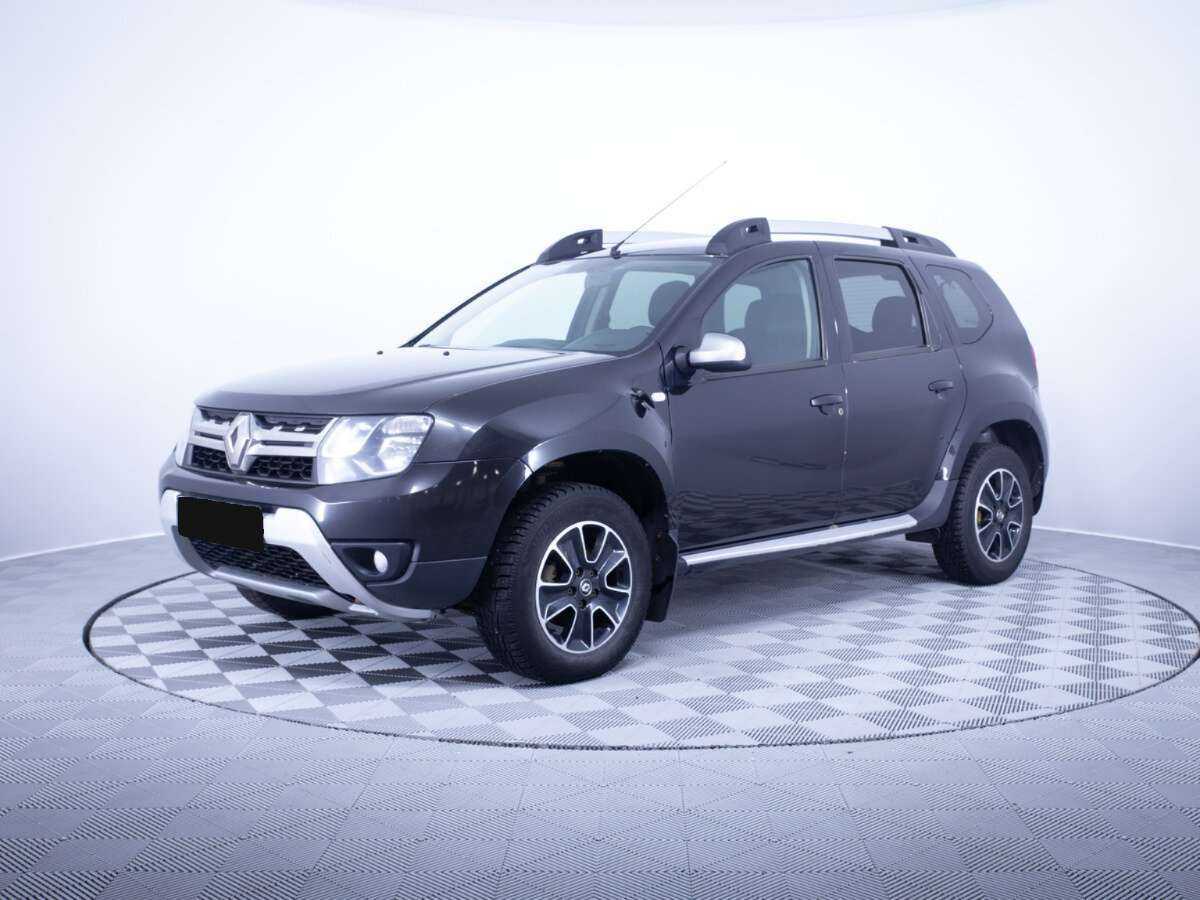 Renault Duster с пробегом — 2017 год. Посмотреть фото