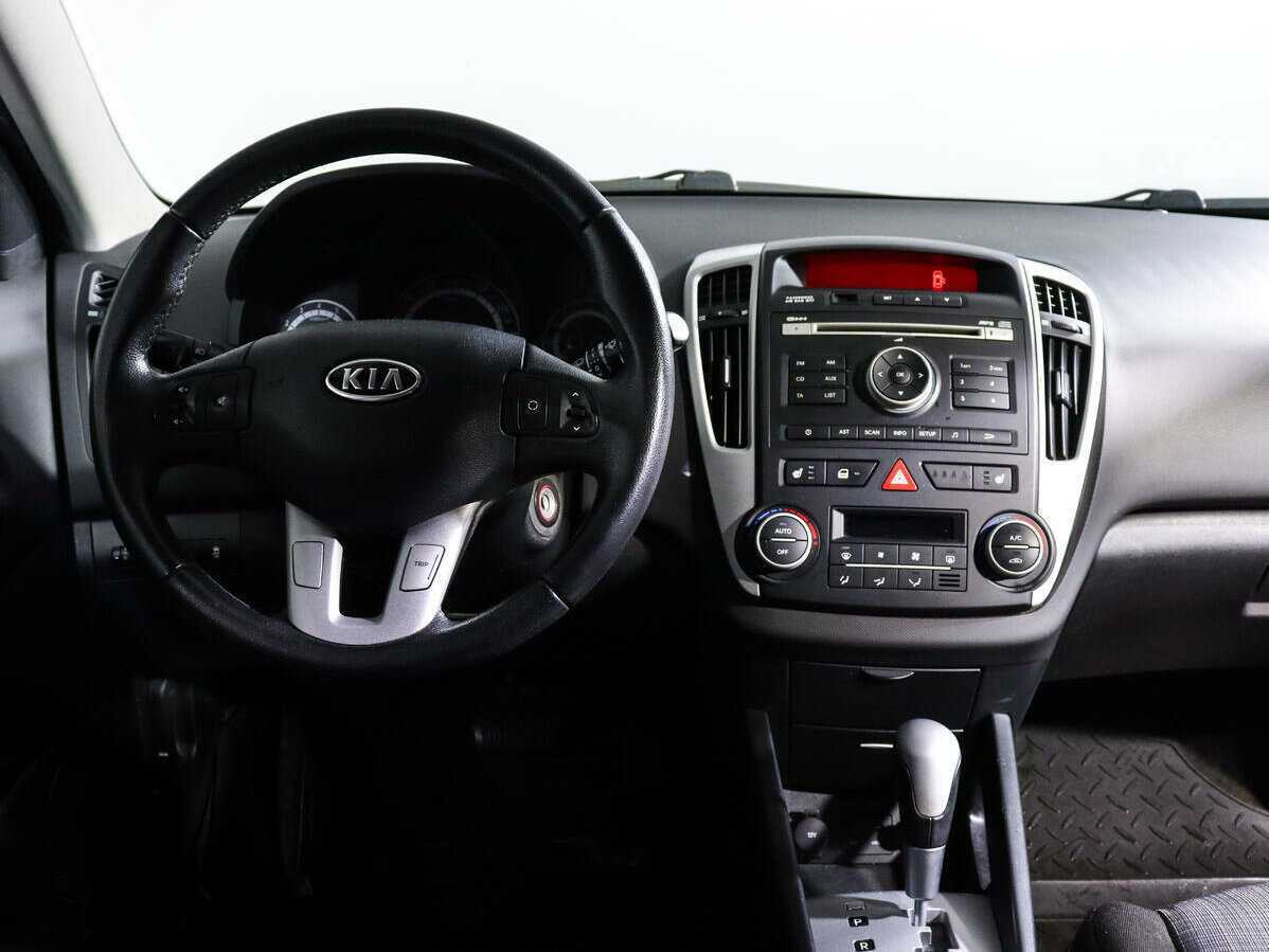 Kia Ceed с пробегом — 2010 год. Фото: #9