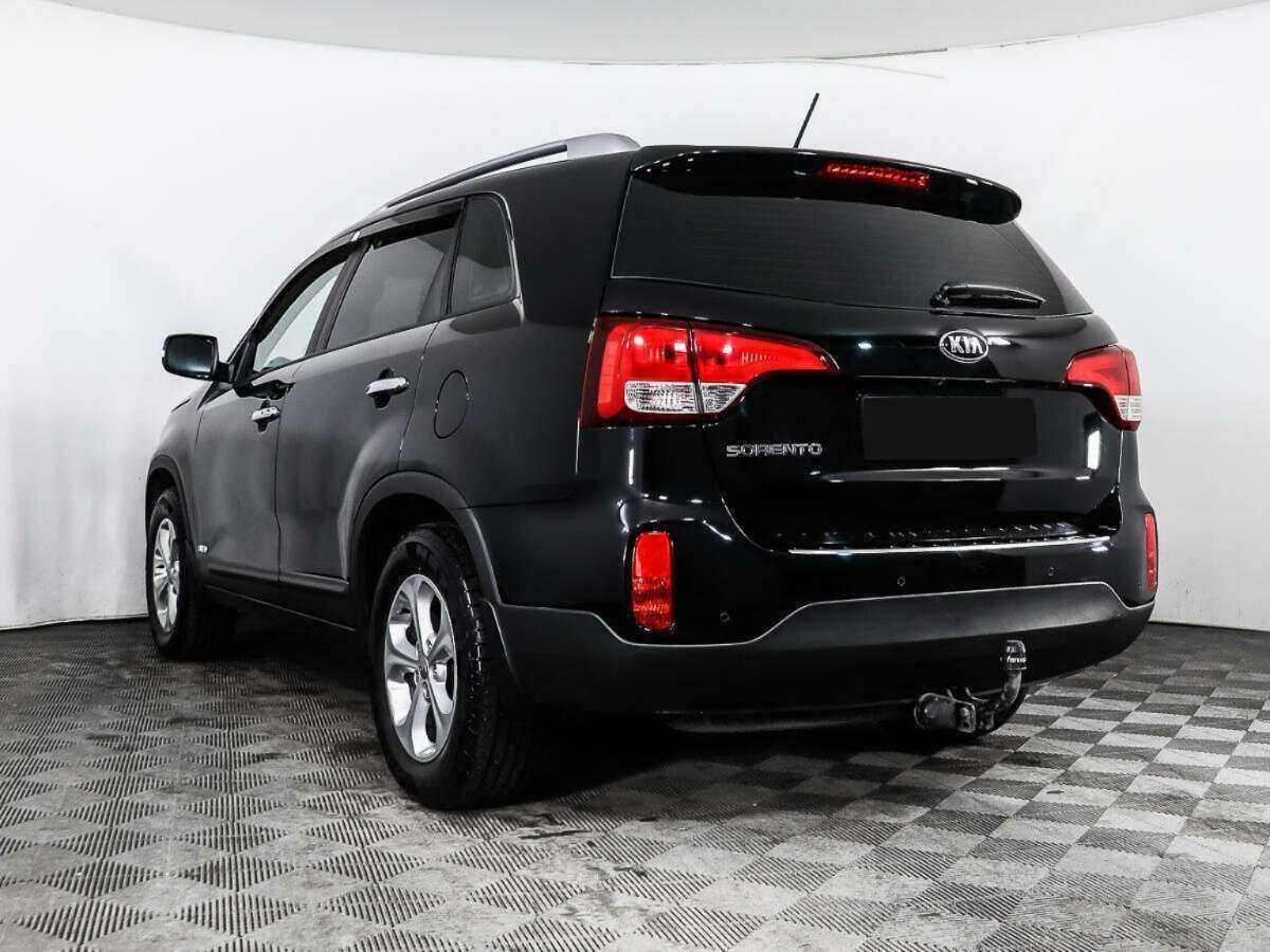 Kia Sorento с пробегом — 2013 год. Фото: #6