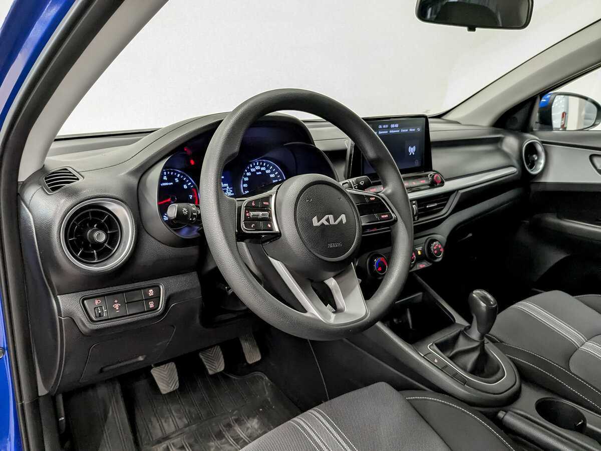Kia Cerato с пробегом — 2022 год. Фото: #13