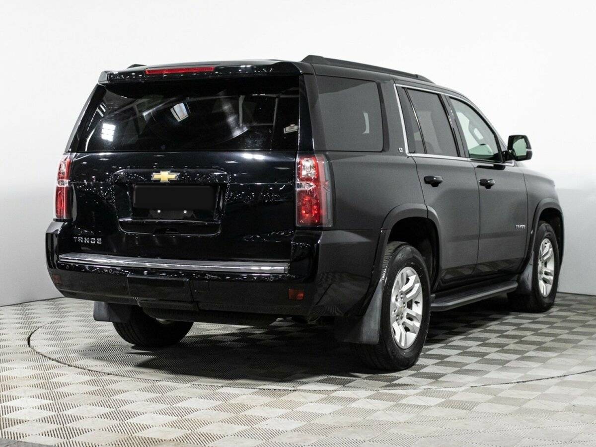 Chevrolet Tahoe с пробегом — 2016 год. Фото: #3