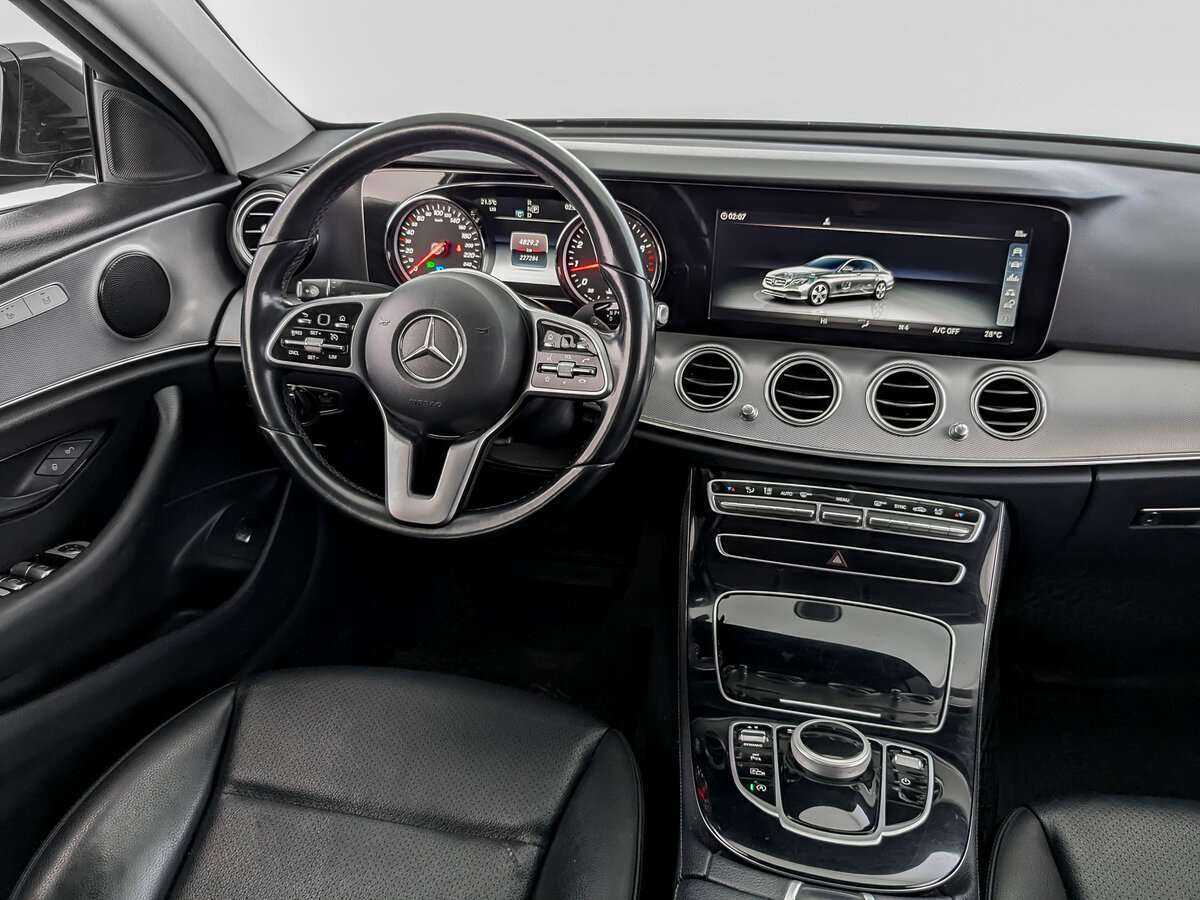Mercedes-Benz E-Класс с пробегом — 2018 год. Фото: #22