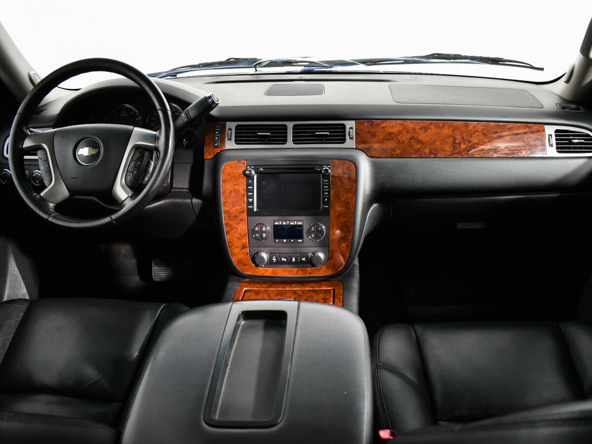 Chevrolet Tahoe с пробегом — 2013 год. Фото: #12