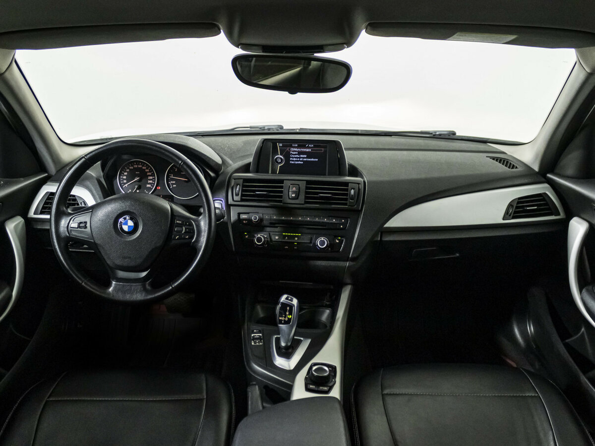 BMW 1 серии с пробегом — 2012 год. Фото: #11