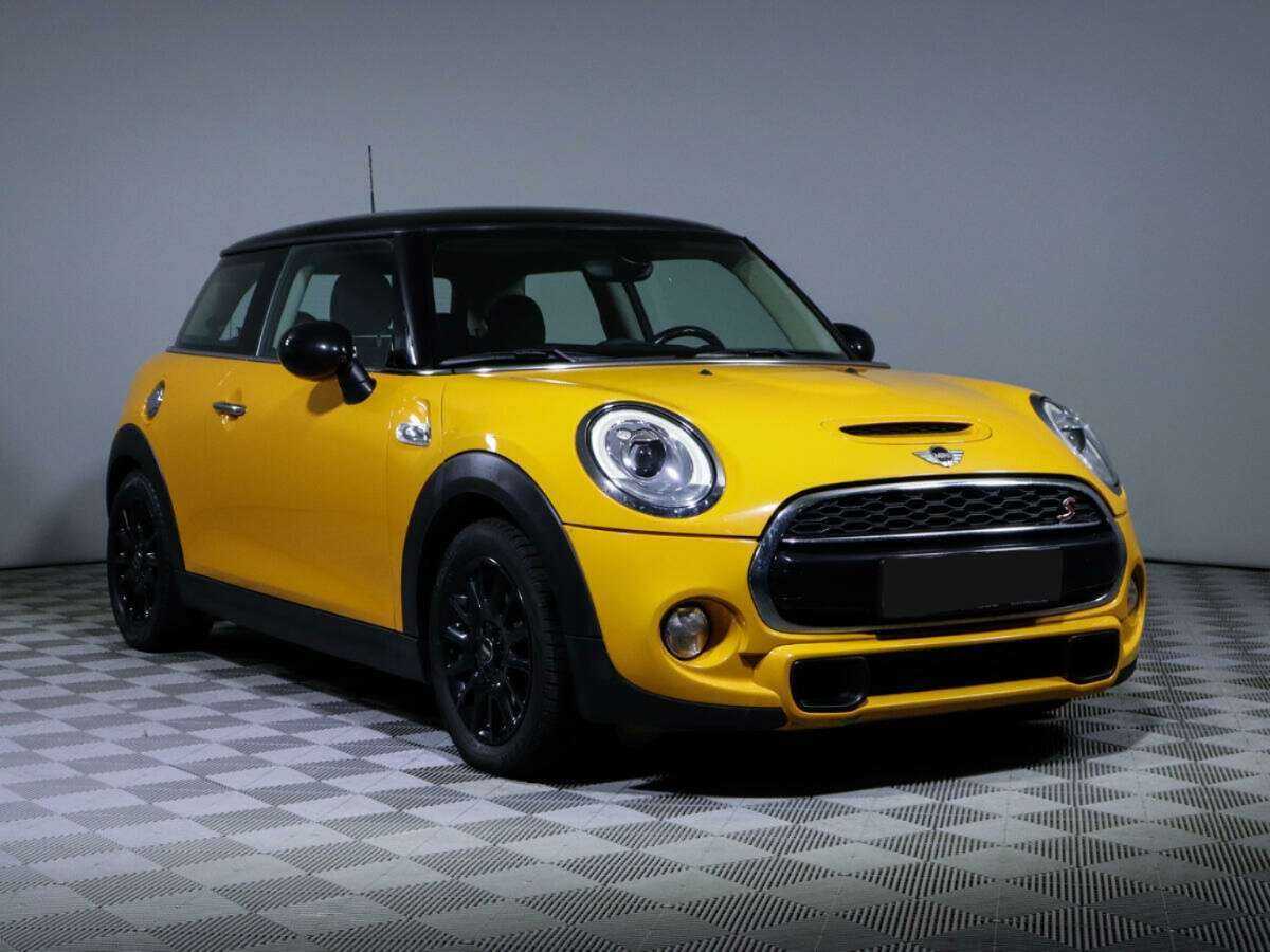 Mini Hatch с пробегом — 2016 год. Фото: #2