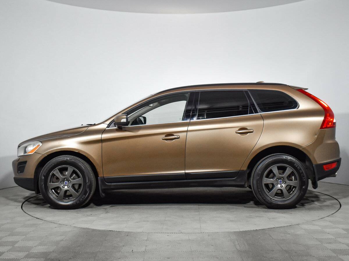 Volvo XC60 с пробегом — 2011 год. Фото: #7