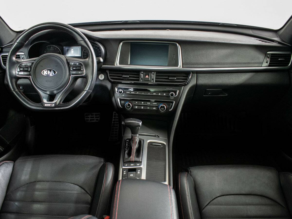 Kia Optima с пробегом — 2018 год. Фото: #10