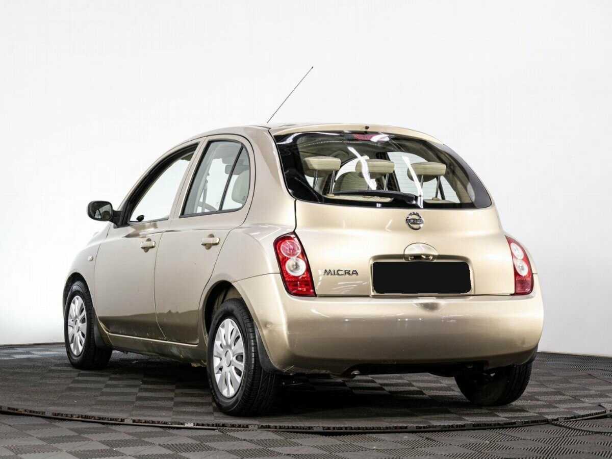 Nissan Micra с пробегом — 2005 год. Фото: #5