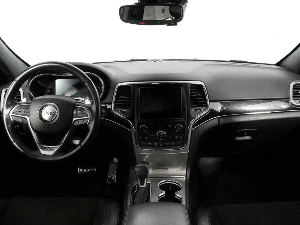 Jeep Grand Cherokee с пробегом — 2018 год. Фото: #14