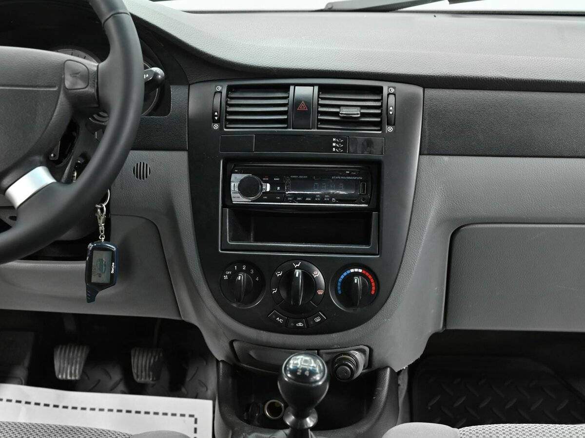Chevrolet Lacetti с пробегом — 2008 год. Фото: #8