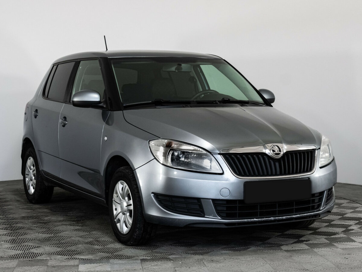 Skoda Fabia с пробегом — 2013 год. Фото: #2