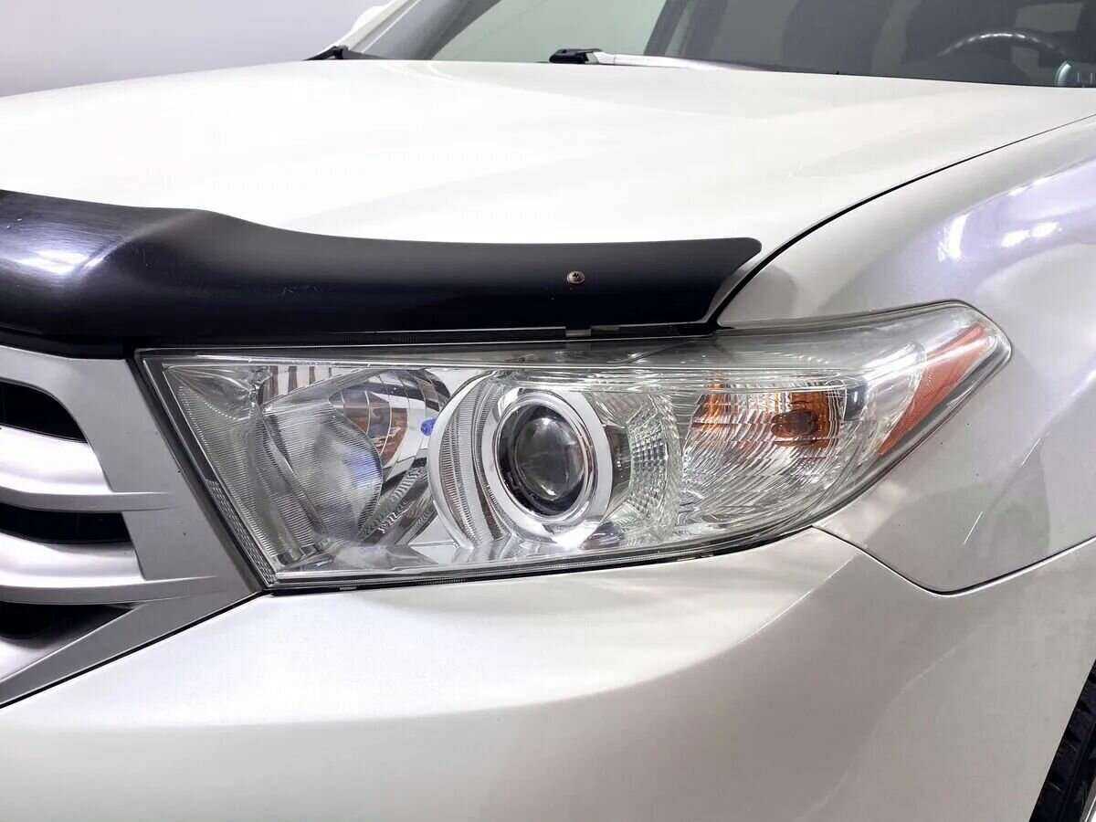 Toyota Highlander с пробегом — 2012 год. Фото: #18