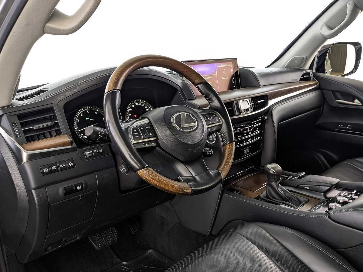 Lexus LX с пробегом — 2016 год. Фото: #14