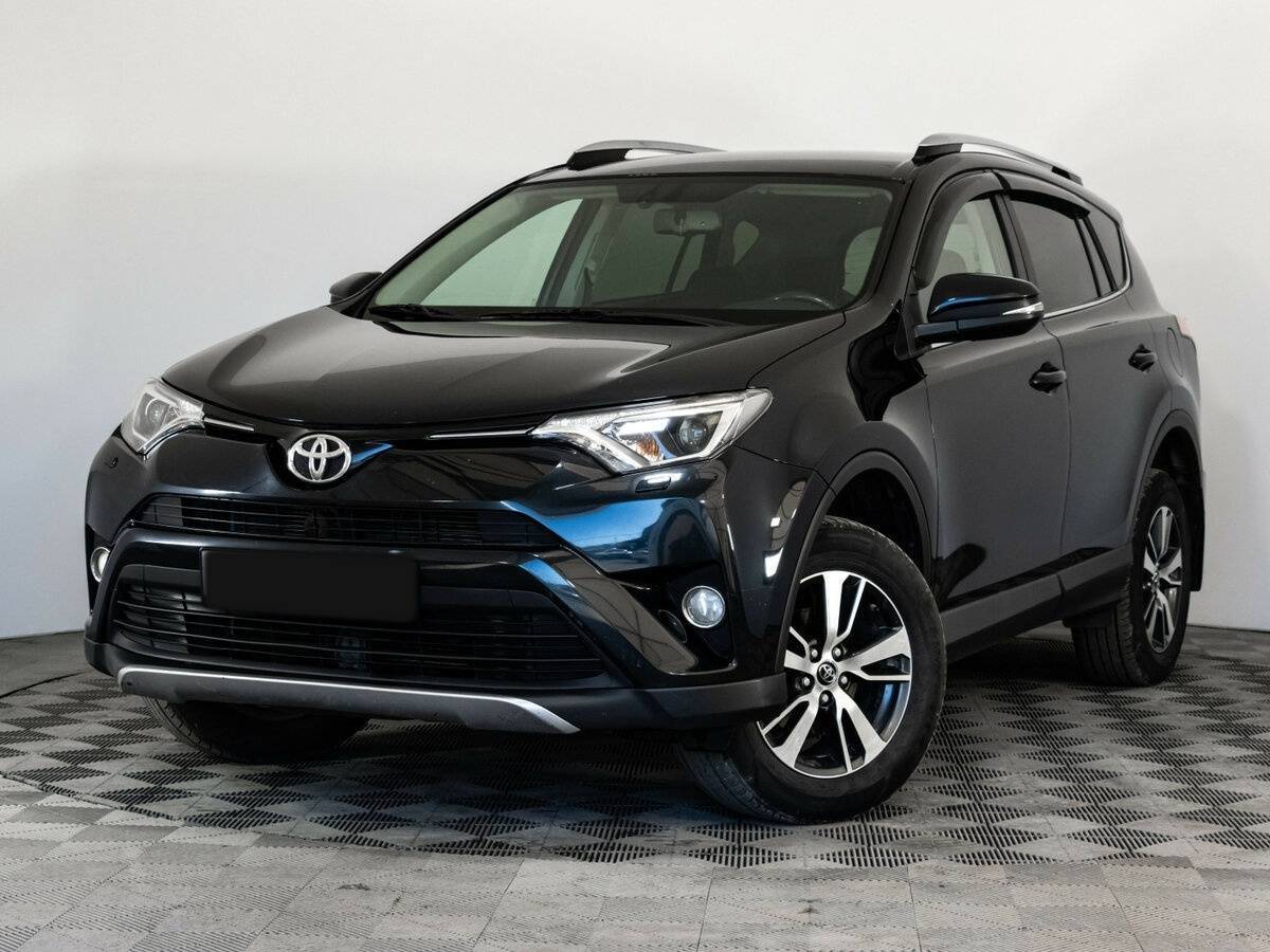 Toyota RAV4 с пробегом — 2017 год. Фото: #0