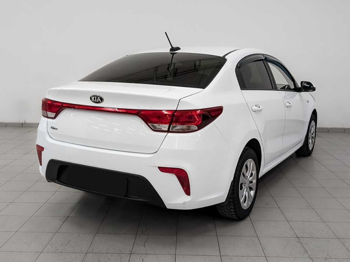 Kia Rio с пробегом — 2017 год. Фото: #4