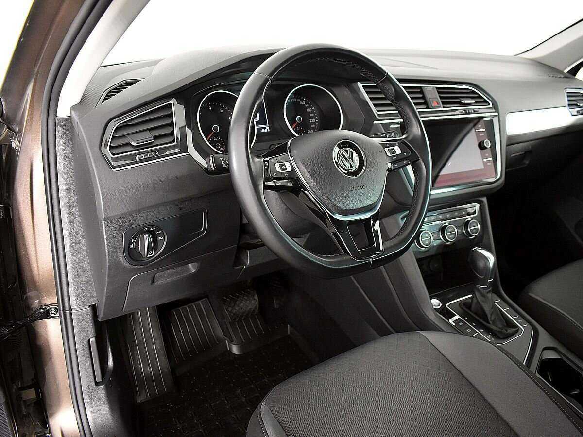 Volkswagen Tiguan с пробегом — 2019 год. Фото: #6