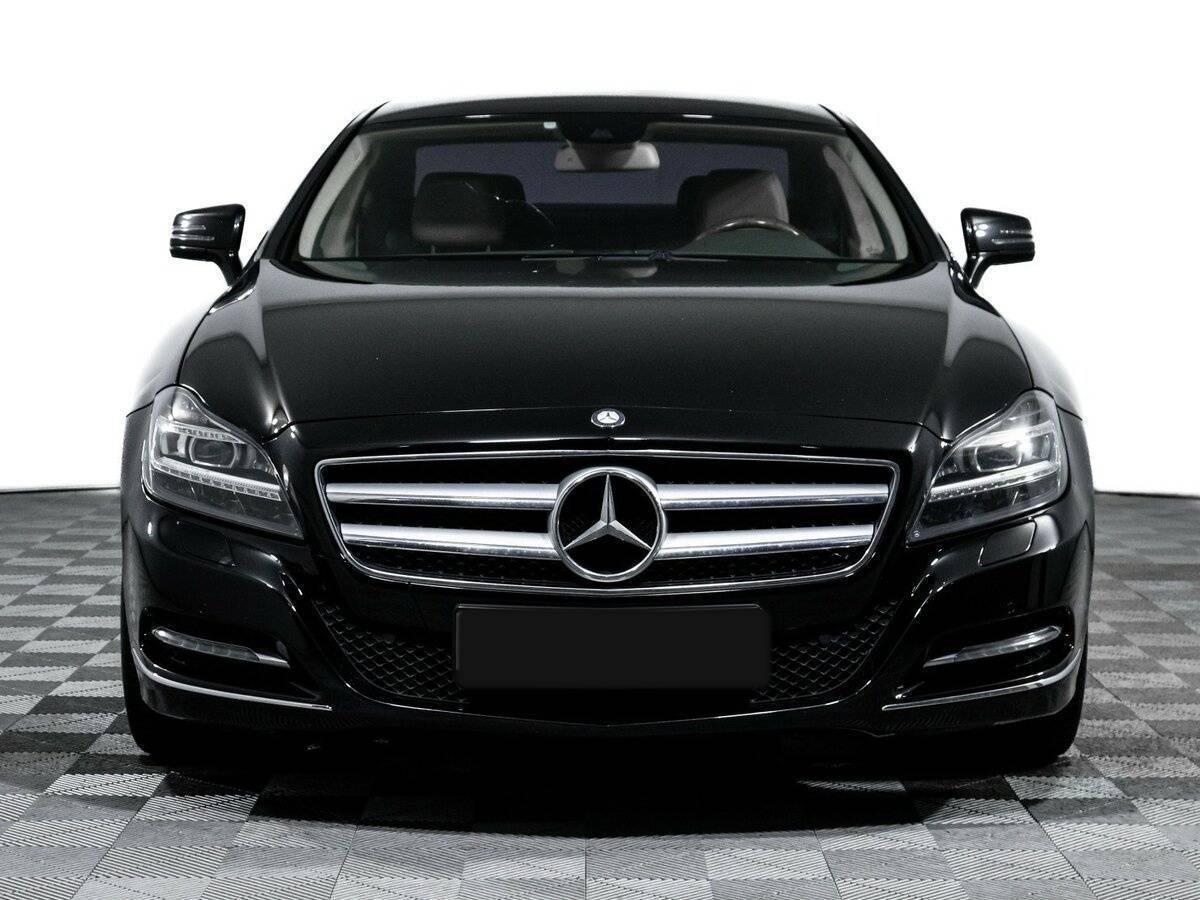Mercedes-Benz CLS с пробегом — 2012 год. Фото: #1