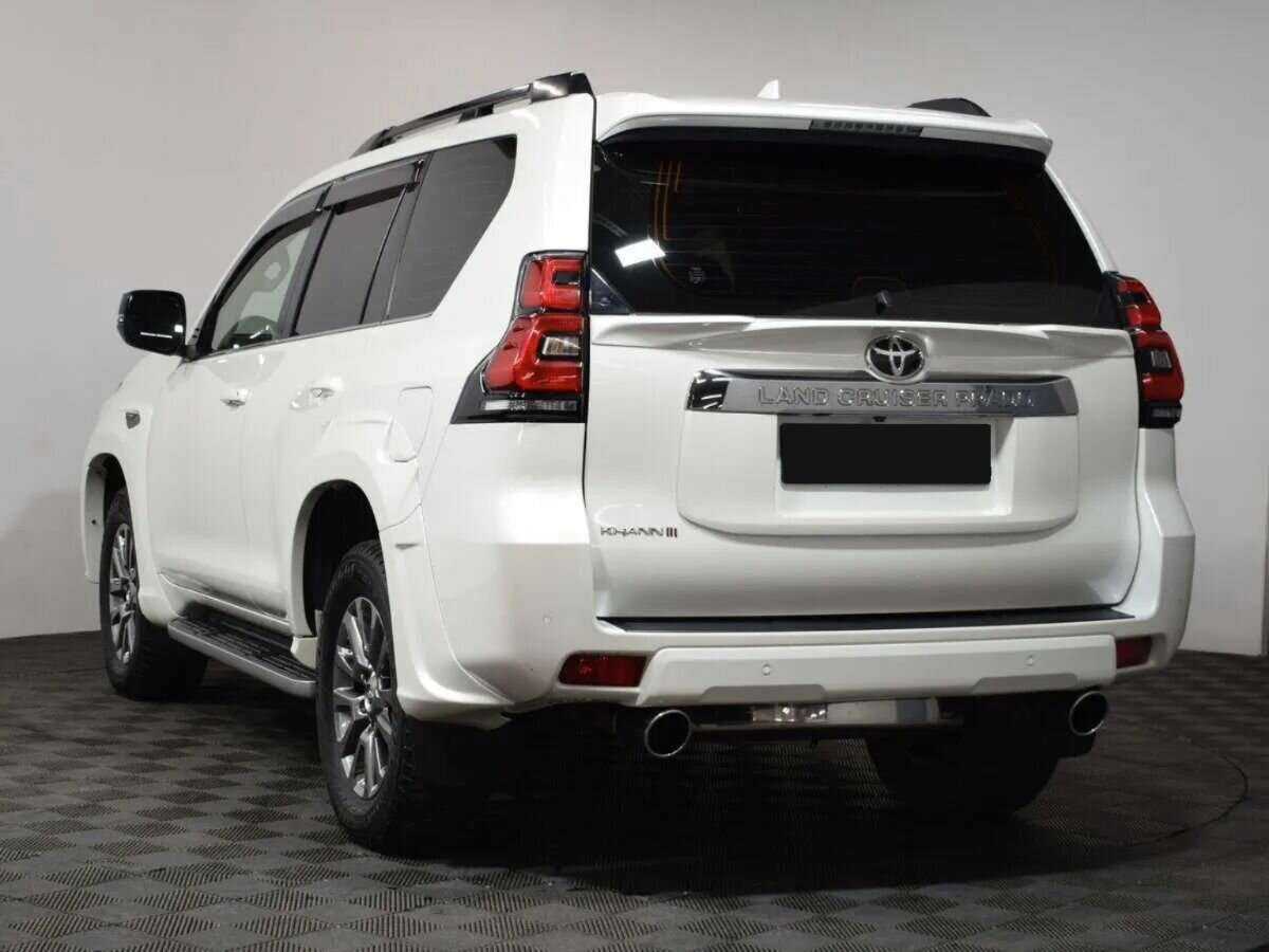Toyota Land Cruiser Prado с пробегом — 2020 год. Фото: #3