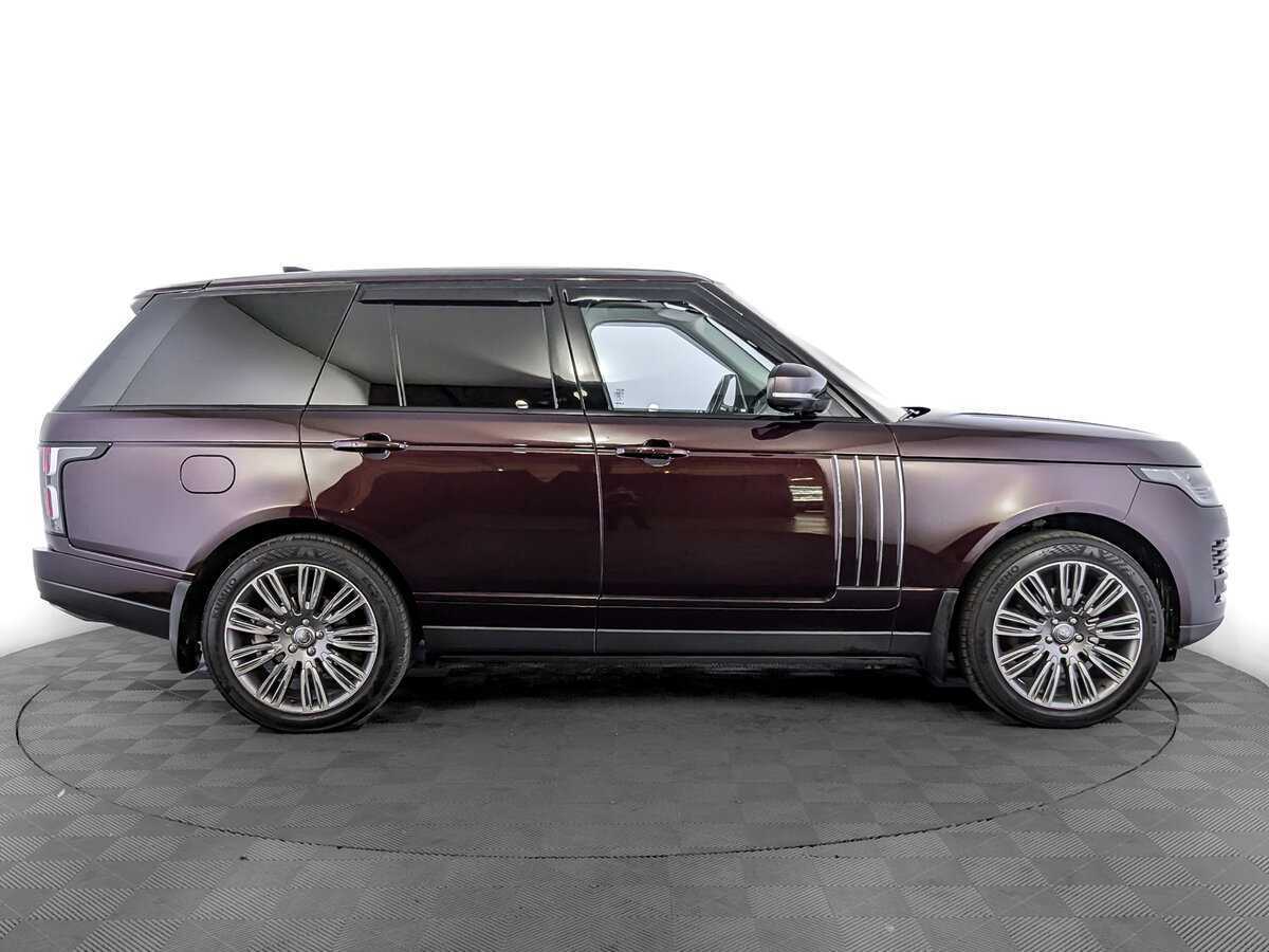 Land Rover Range Rover с пробегом — 2018 год. Фото: #3