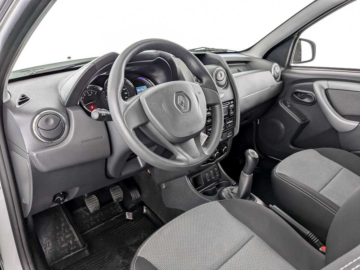 Renault Duster с пробегом — 2016 год. Фото: #13