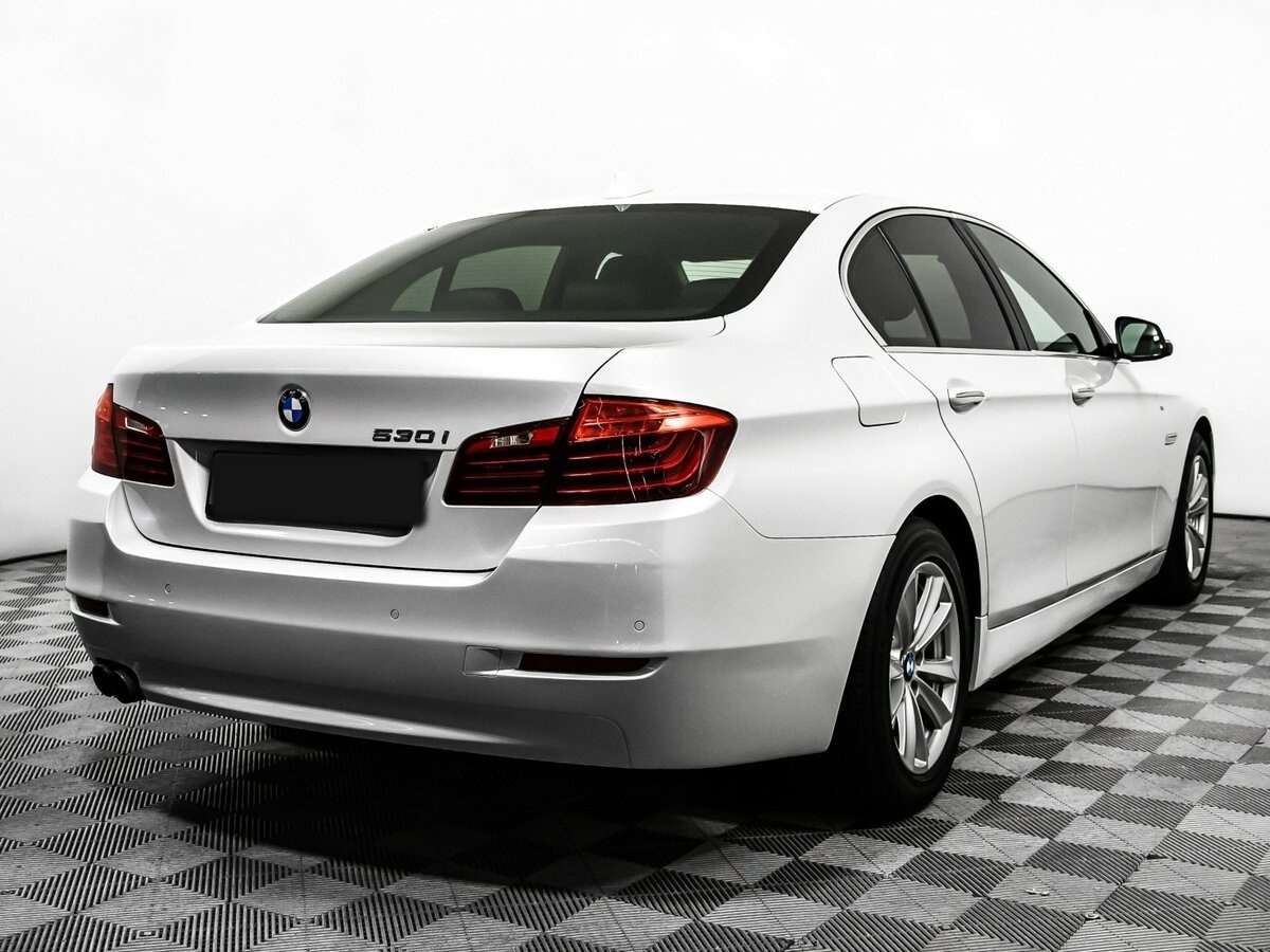 BMW 5 серии с пробегом — 2016 год. Фото: #4