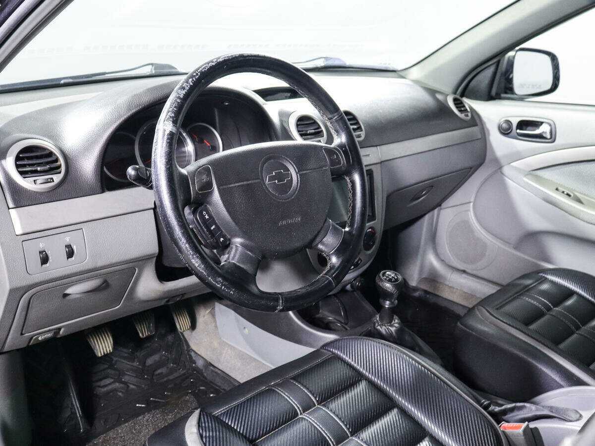 Chevrolet Lacetti с пробегом — 2011 год. Фото: #11