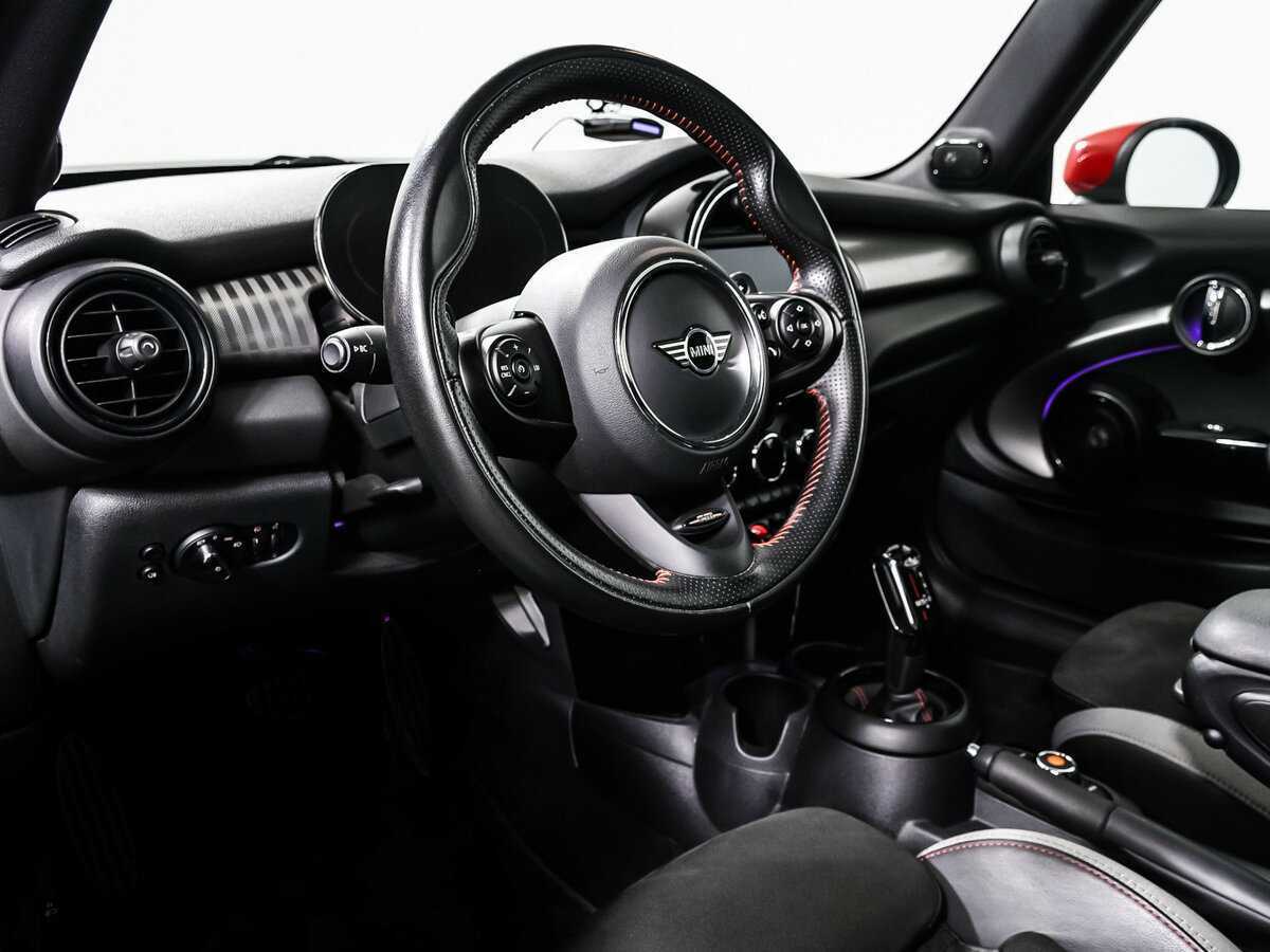 Mini Hatch с пробегом — 2021 год. Фото: #12