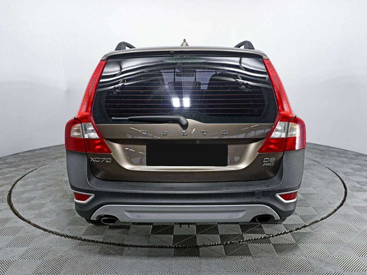 Volvo XC70 с пробегом — 2011 год. Фото: #5