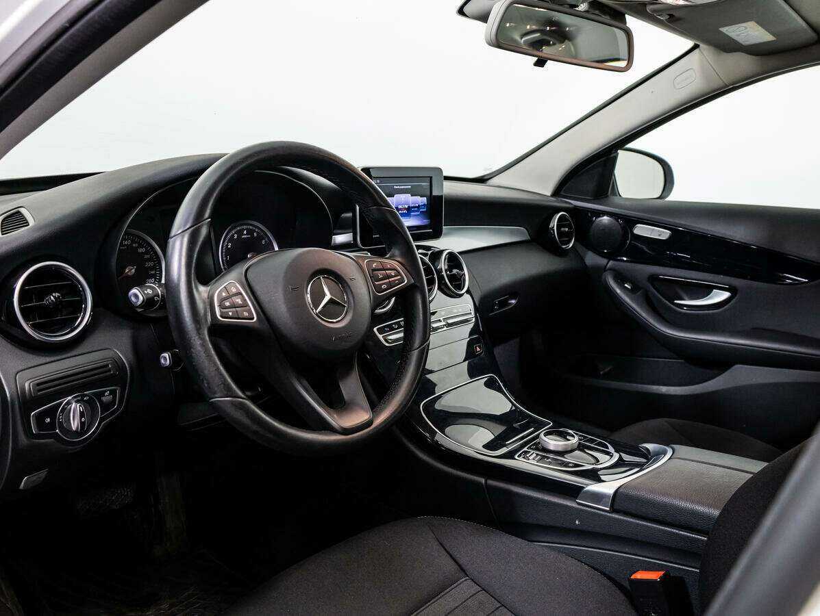 Mercedes-Benz C-Класс с пробегом — 2017 год. Фото: #9