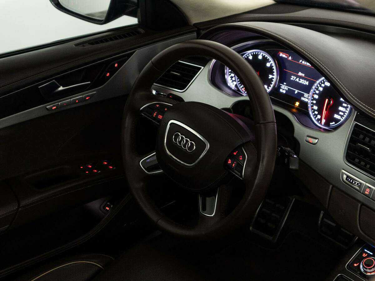 Audi A8 с пробегом — 2014 год. Фото: #22