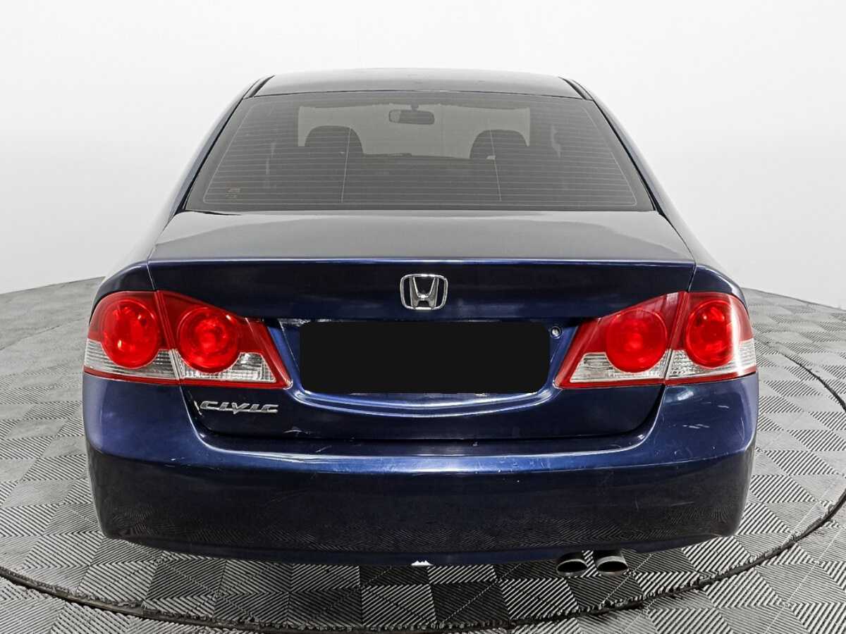 Honda Civic с пробегом — 2007 год. Фото: #5