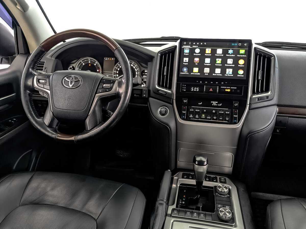Toyota Land Cruiser с пробегом — 2016 год. Фото: #21