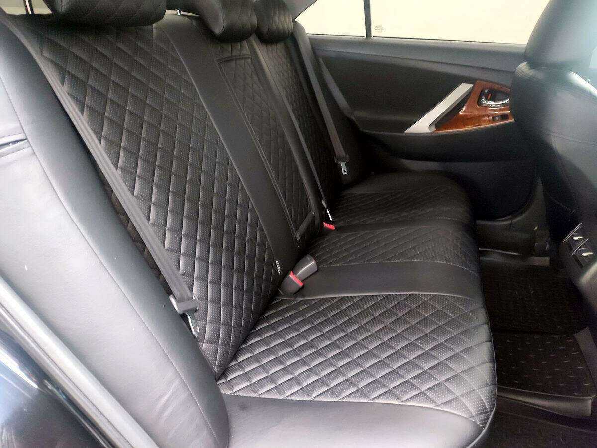 Toyota Camry с пробегом — 2010 год. Фото: #7