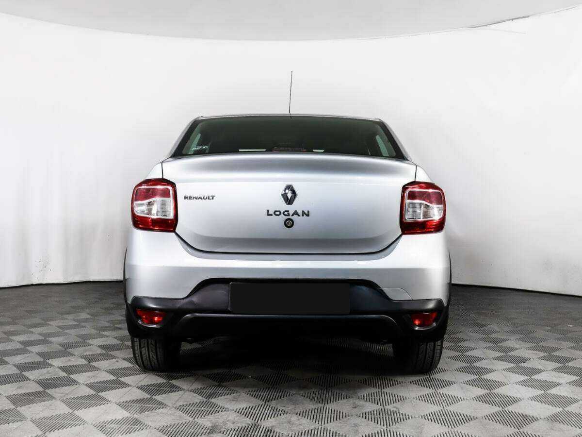 Renault Logan с пробегом — 2018 год. Фото: #5