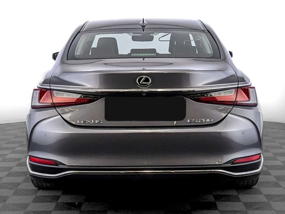 Lexus ES с пробегом — 2019 год. Фото: #5