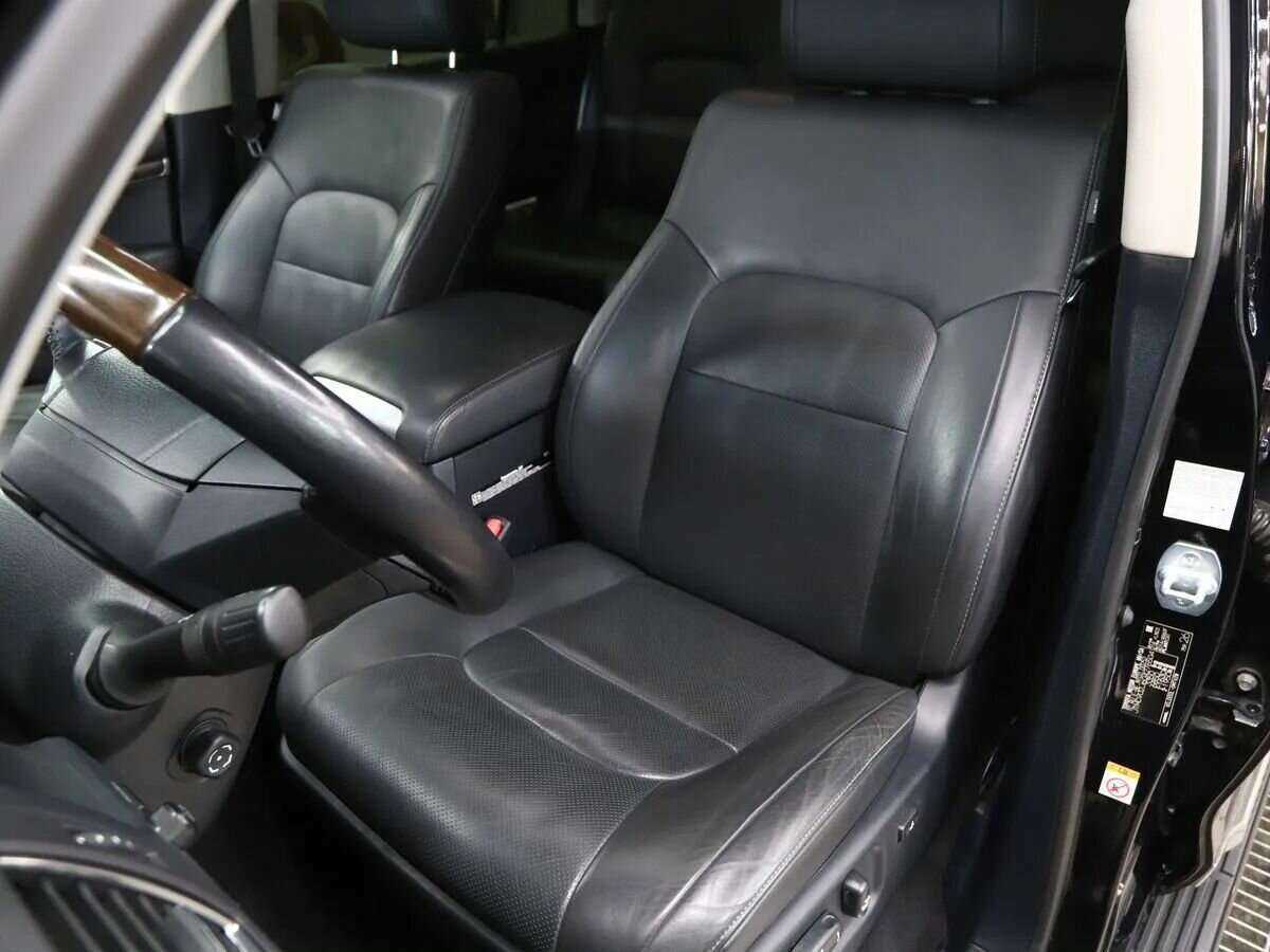 Toyota Land Cruiser с пробегом — 2019 год. Фото: #13