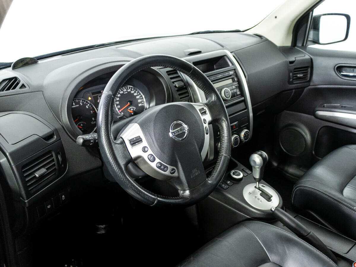 Nissan X-Trail с пробегом — 2011 год. Фото: #10