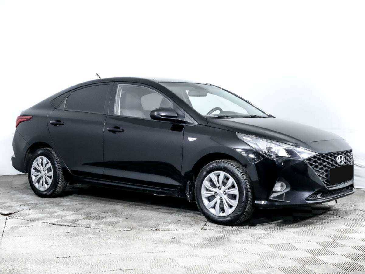 Hyundai Solaris с пробегом — 2020 год. Фото: #2