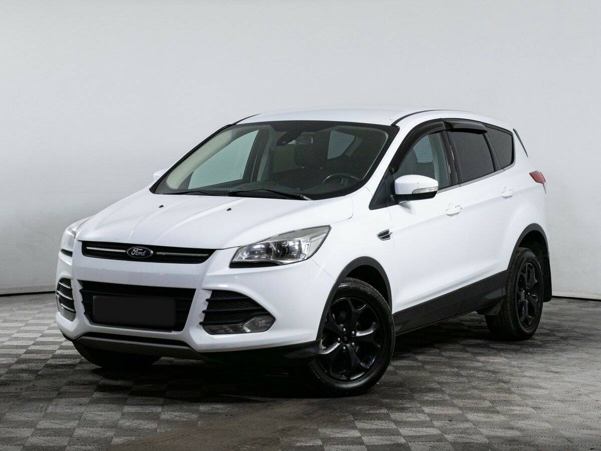 Ford Kuga с пробегом — 2014 год. Фото: #0