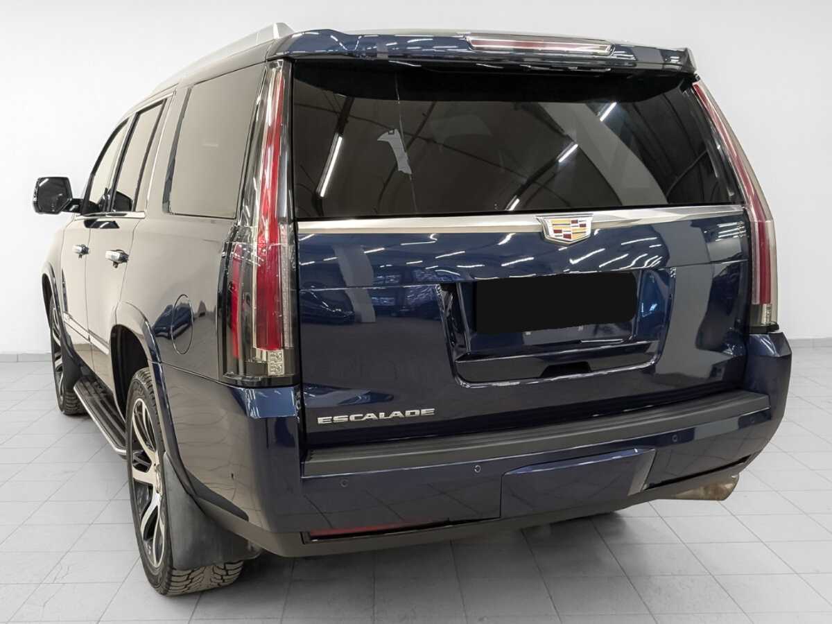 Cadillac Escalade с пробегом — 2018 год. Фото: #6