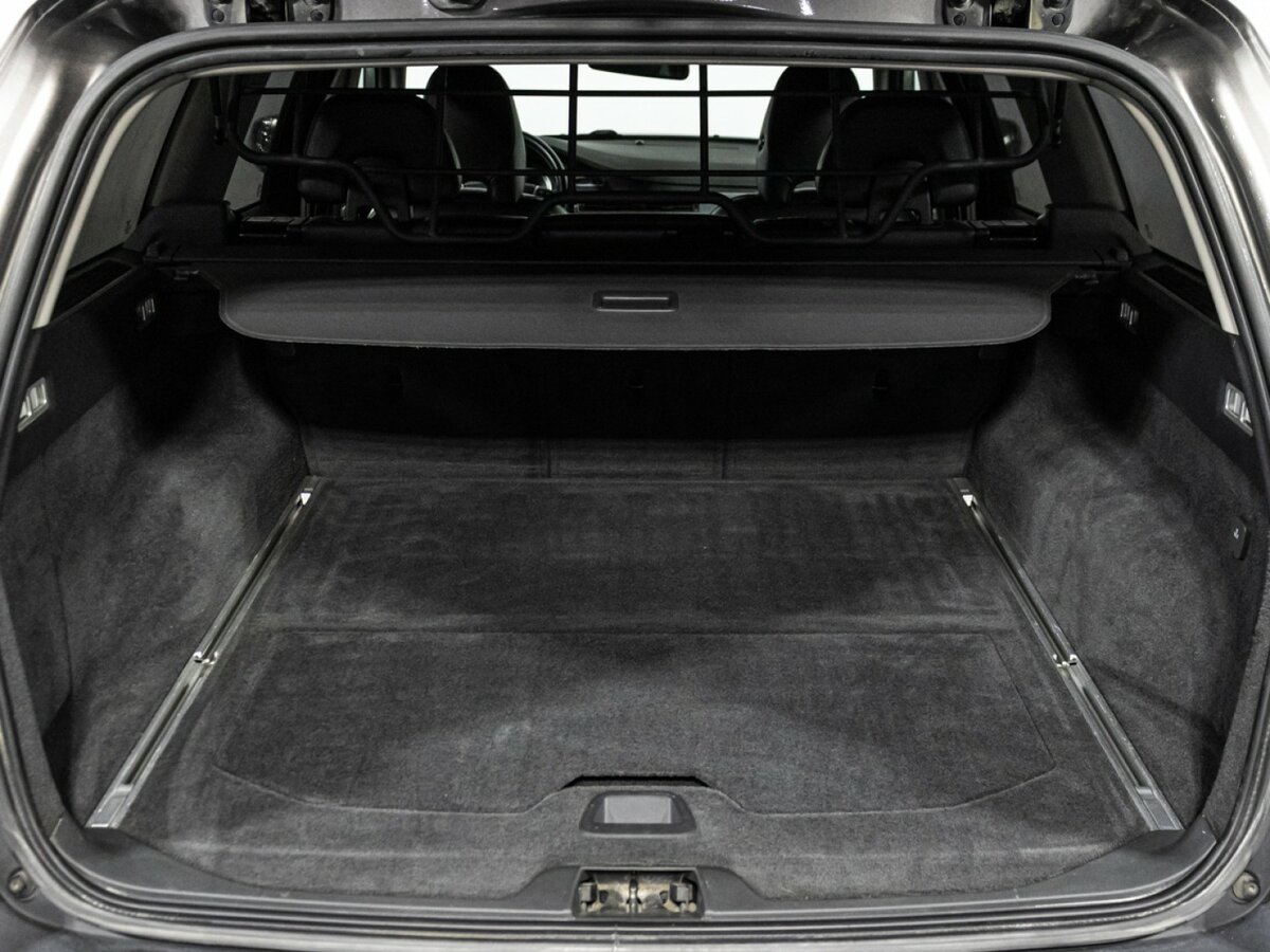 Volvo XC70 с пробегом — 2010 год. Фото: #16