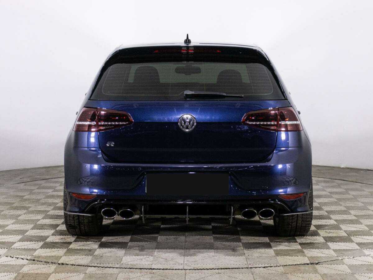 Volkswagen Golf R с пробегом — 2014 год. Фото: #5